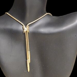 vintage signed Artistry TM gold-tone lariat collectible costume jewelry  16 inch